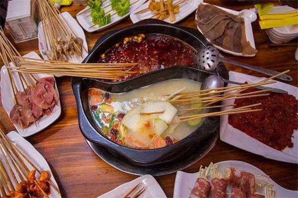 7婆串串香产品 门店图片