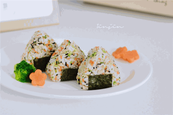 稚米手作饭团