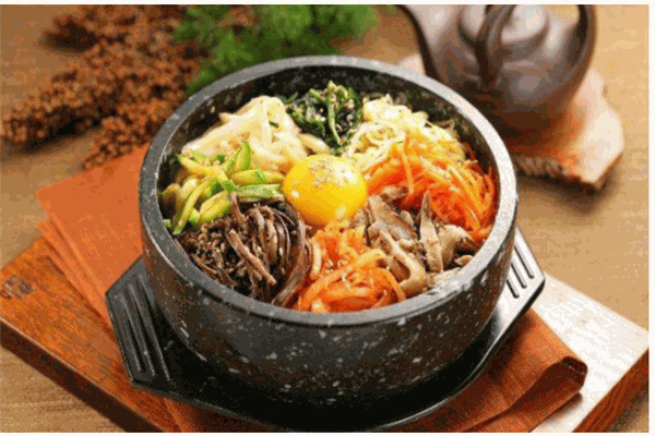 中韩石锅拌饭