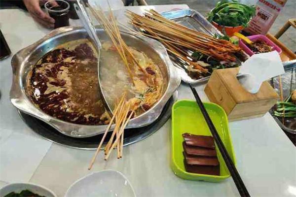 8090串串香产品 门店图片