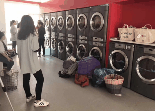 自助洗衣店