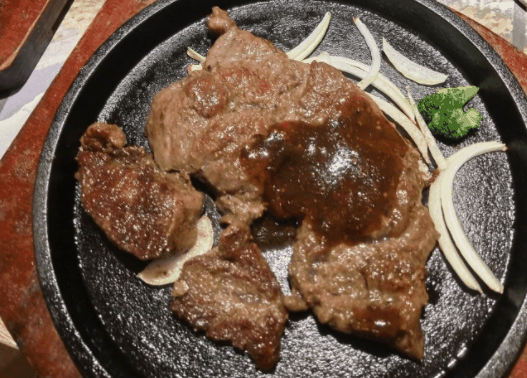 阿尔卑斯牛排自助餐厅