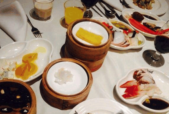 亚马逊海鲜自助餐厅