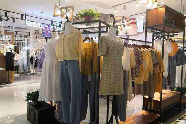 coeful蔻绯女装产品 门店图片