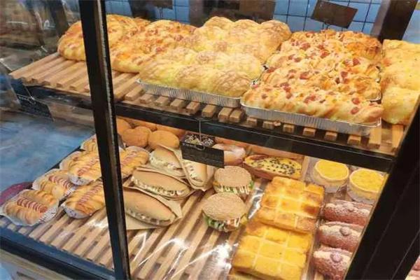 麦滋生活烘焙产品 门店图片