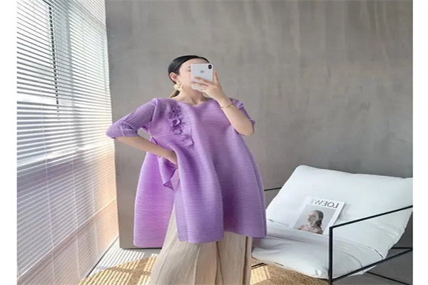 一枝花女装产品 门店图片