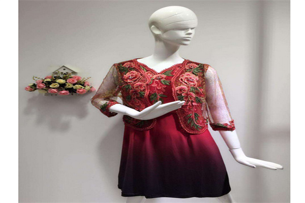 一枝花女装产品 门店图片