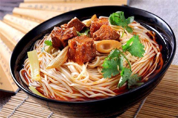 伊味牛肉面产品 门店图片