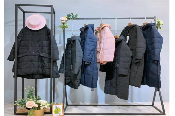 衣甸女装产品 门店图片