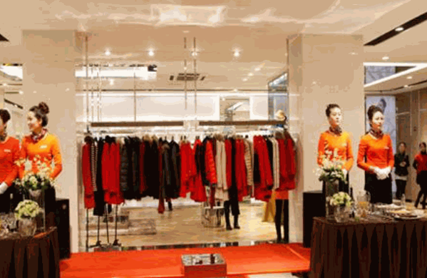 卓尚薇儿服饰产品 门店图片