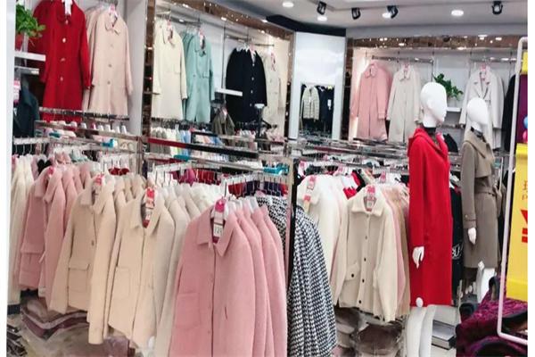 衣品汇服装产品 门店图片