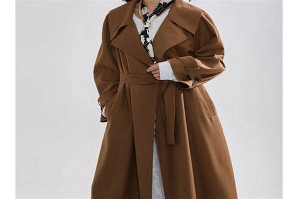 衣米仓女装产品 门店图片
