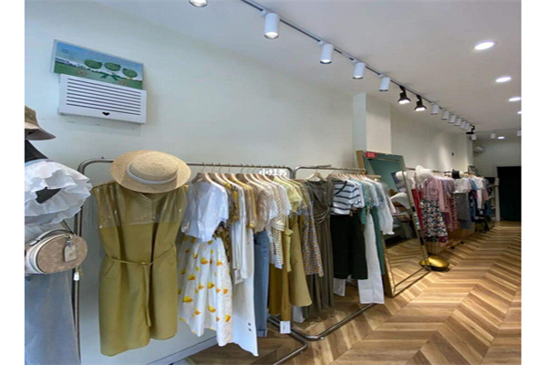 衣城印象女装产品 门店图片
