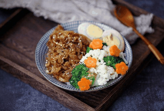 F十牛肉饭