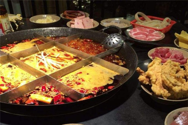 重庆大虎老火锅