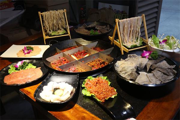 灶二火锅产品 门店图片