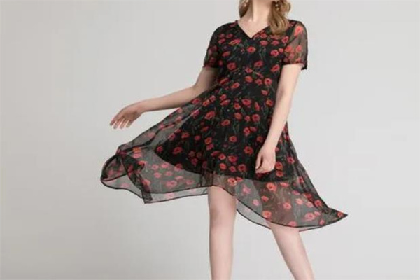 lagogo女装产品 门店图片