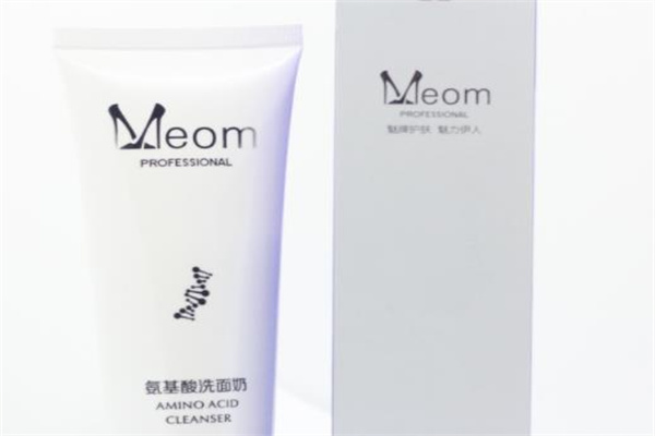 meom魅牌的化妆品产品 门店图片