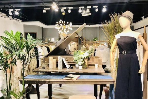 mcc女装产品 门店图片