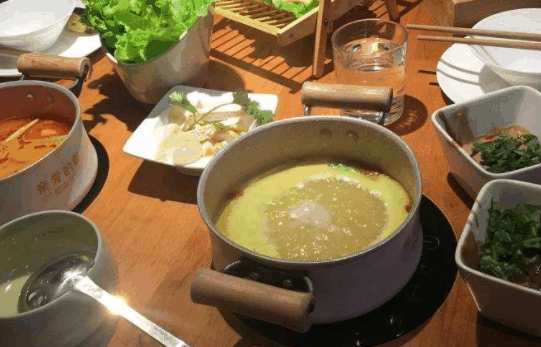 轩与鲜小火锅
