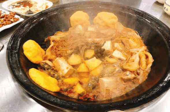 屯老二农家铁锅炖