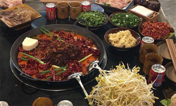 草根火锅产品 门店图片