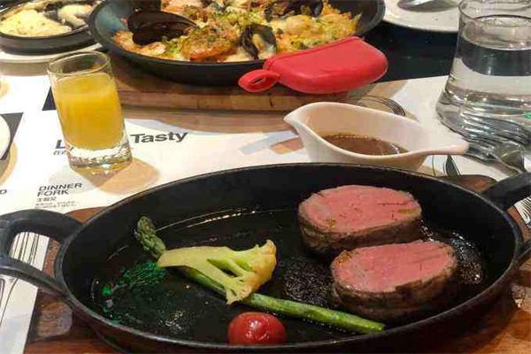 TASTY西堤牛排西餐