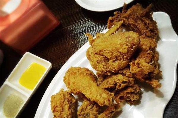 SUUTAK’S韩式炸鸡产品 门店图片