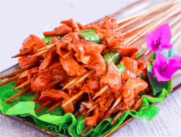 牛华老阿婆串串