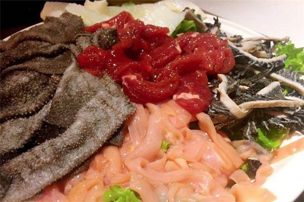碟滋味串串香火锅