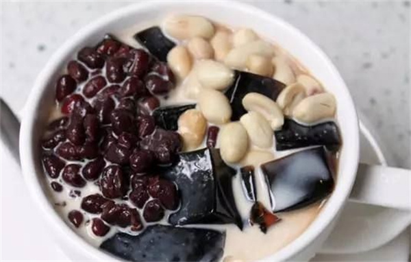 草客烧仙草产品 门店图片