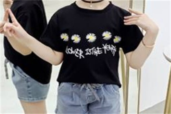 贝尔酷童装产品 门店图片