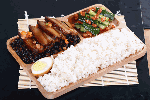 饭饭在哪快餐