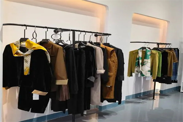 安格生活千色基地产品 门店图片