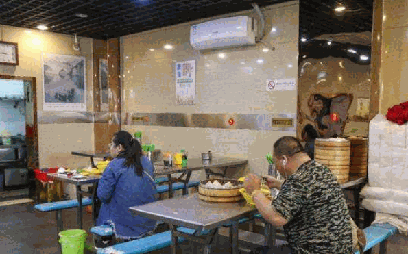 袋袋鸭血粉丝产品 门店图片