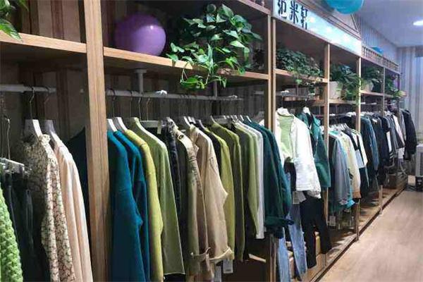 范米轩女装产品 门店图片