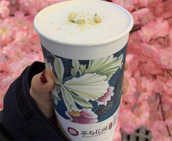 茶与花间奶茶产品 门店图片