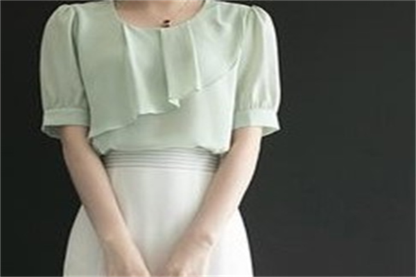彼初女装产品 门店图片