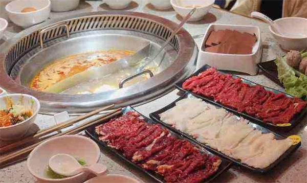 馋嘴牛火锅产品 门店图片