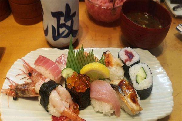 东山庄日式料理产品 门店图片