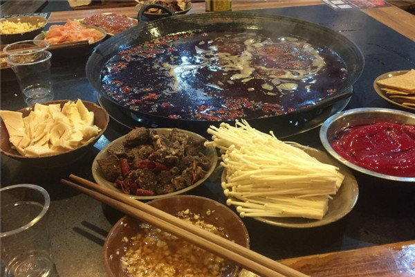 十七门火锅