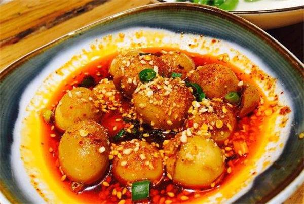 馋嘴猫酸辣粉产品 门店图片