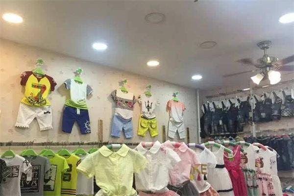 菲童寻常童装产品 门店图片
