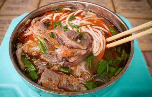 贵乡缘羊肉粉
