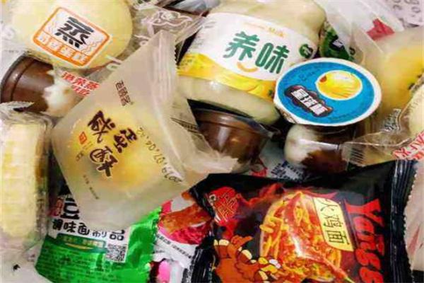 好多多零食产品 门店图片