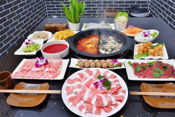 风光老灶火锅产品 门店图片