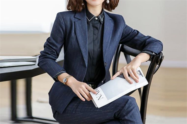 风行服饰