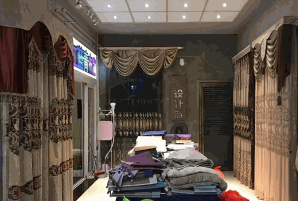 红蓝青窗帘产品 门店图片
