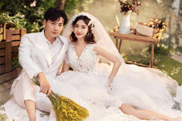 华美婚纱产品 门店图片