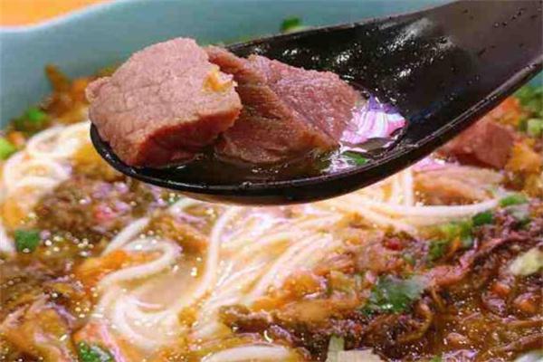 耗牛道牛肉米线产品 门店图片